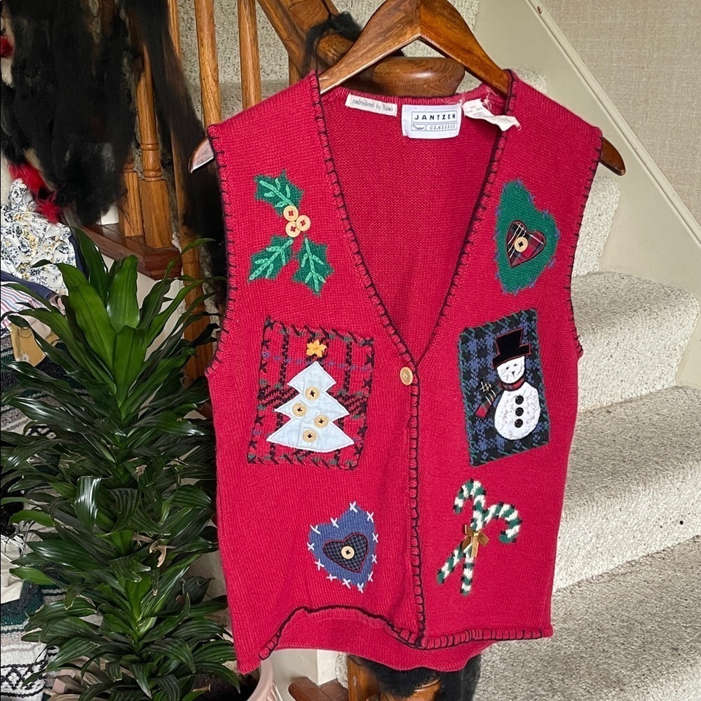 Vintage Jantzen Classics Festive Red Embroidered Christmas Sweater Vest